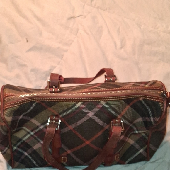 Dooney And Bourke Nwot Plaid Leather Trim Bag - Picture 12 of 13